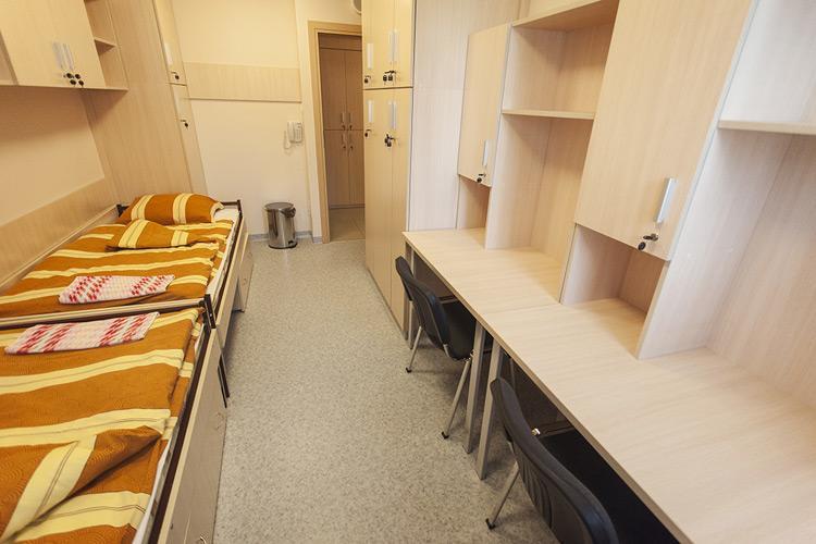 Auberge de jeunesse Strumyk à Cracovie Extérieur photo